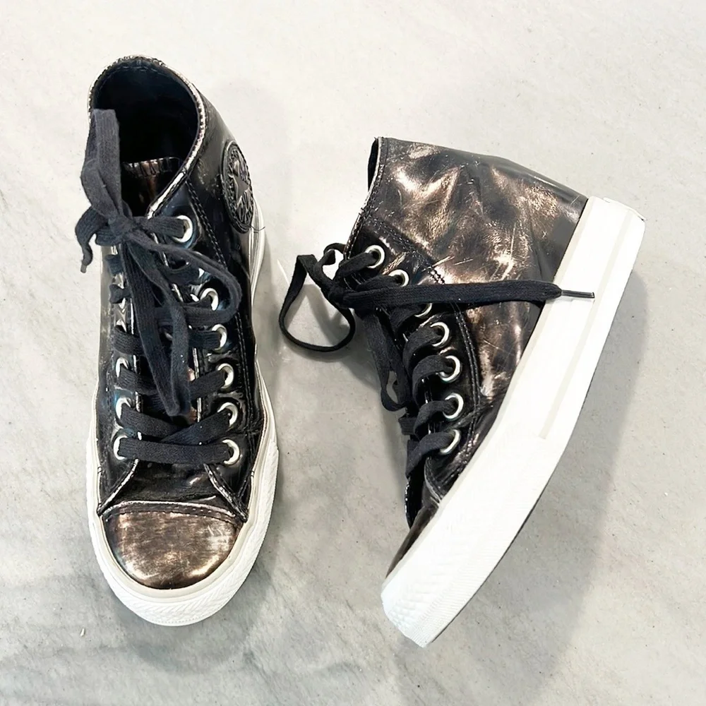 Chuck Taylor Lux Brush-Off Leather Wedge Sneakers Size 5 Gunmetal Bronze